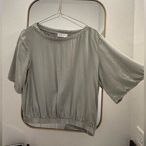 Bella Dahl Blouson Top Women's Medium Sage Green Flutter Sleeve Soft Ecovera
